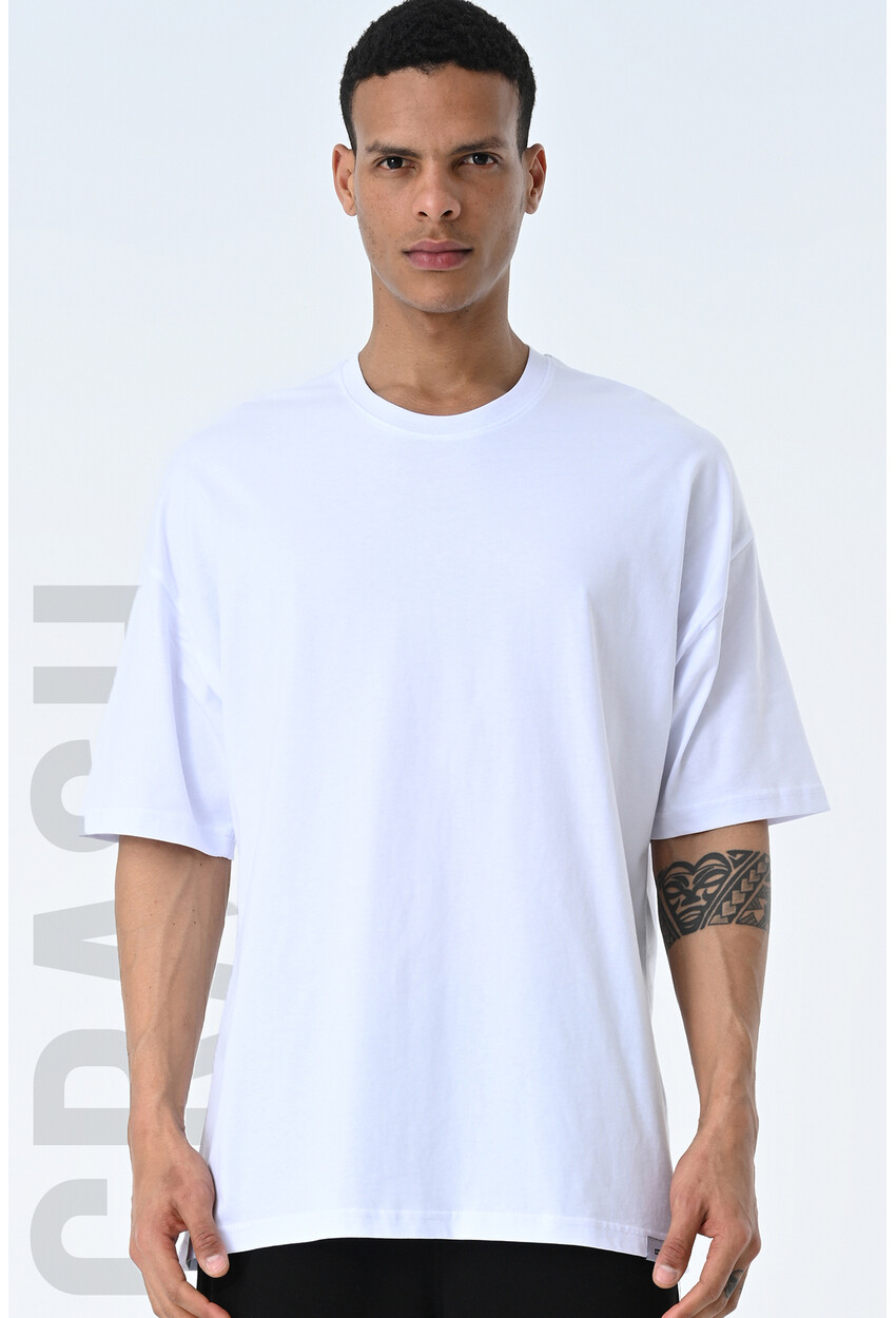 Basic Erkek Bisiklet Yaka Oversize Kalıp Kısa Kollu T-Shirt
