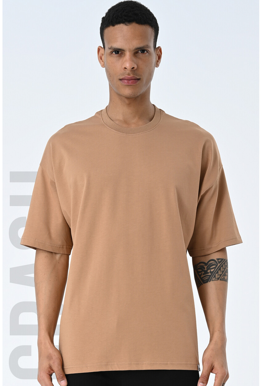 Basic Erkek Bisiklet Yaka Oversize Kalıp Kısa Kollu T-Shirt