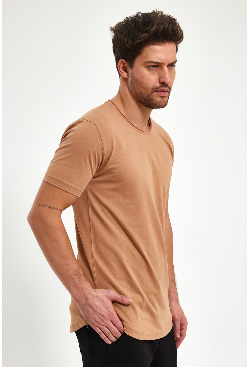 Eteği Oval Basic Bisiklet Yaka Slim Fit Kısa Kollu T-Shirt