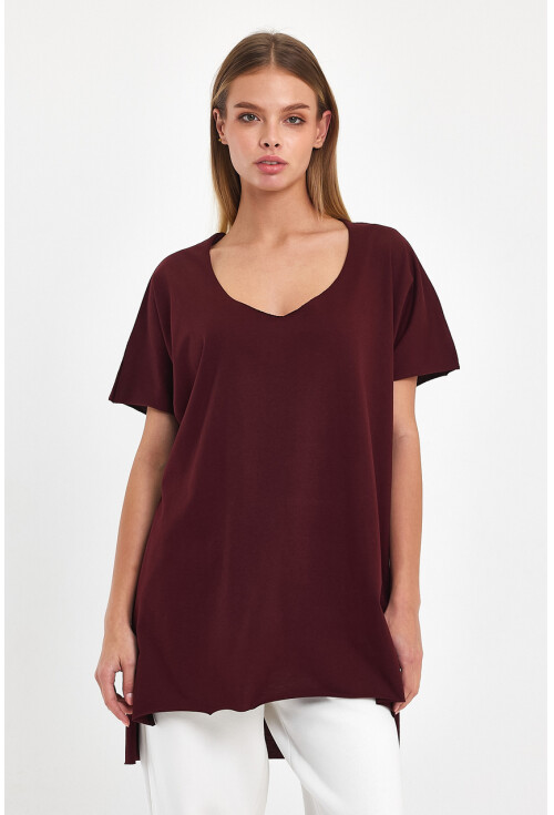 Kadın V Yaka Yırtmaçlı Oversize Basic Tişört