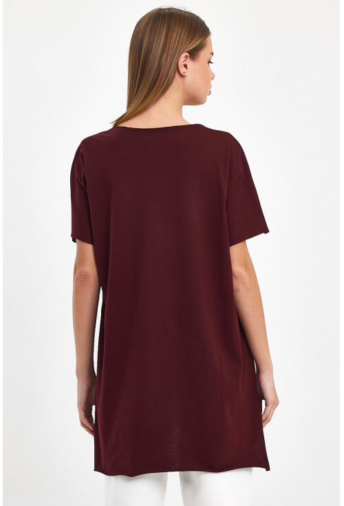Kadın V Yaka Yırtmaçlı Oversize Basic Tişört