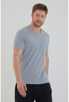 Basic Erkek V Yaka Slim Fit Kısa Kollu T-Shirt