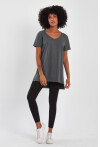 Kadın V Yaka Yırtmaçlı Oversize Basic Tişört