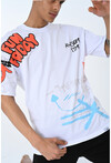 Beyaz Bisiklet Yaka Baskılı Oversize Kalıp Unisex T-Shirt